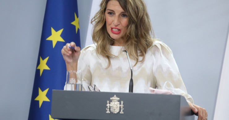 Archivo - La ministra Trabajo y Economía Social, Yolanda Díaz, comparece en rueda de prensa posterior al Consejo de Ministro celebrado en Moncloa, en Madrid (España), a 29 de septiembre de 2020.