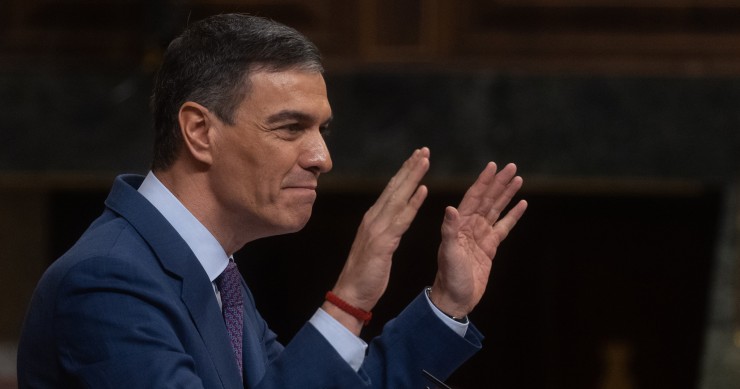 El presidente del Gobierno, Pedro Sánchez, interviene durante una sesión plenaria, en el Congreso de los Diputados, a 27 de noviembre de 2024, en Madrid (España).