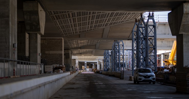 La construcción urge al Gobierno a ampliar la revisión excepcional de precios en la obra pública Archivo - Obras en la estación de la Sagrera, a 28 de agosto de 2024, en Barcelona