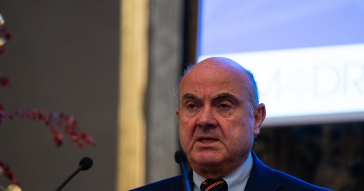 El vicepresidente del Banco Central Europeo (BCE), Luis de Guindos, durante una reunión con empresarios madrileños, en el Hotel Wellington, a 16 de diciembre de 2024, en Madrid (España). La reunión ha tenido lugar coincidiendo con el IX Aniversario de Mad