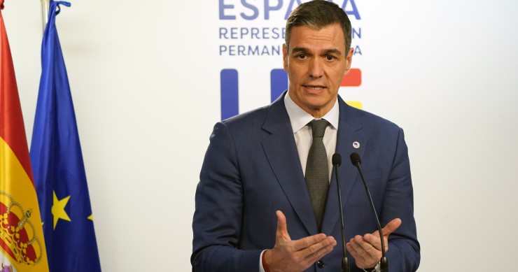 Sánchez insiste: "Más vivienda asequible y menos Airbnb"