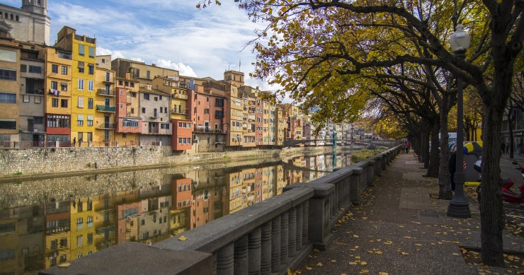 ¿Es 2025 un buen año comprar vivienda en Cataluña? Los expertos analizan los factores