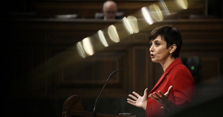 PP, Vox y Podemos impulsan en el Congreso un debate sobre vivienda para votar propuestas la semana siguiente Archivo - La ministra de Vivienda, Isabel Rodríguez, interviene durante una sesión plenaria en el Congreso de los Diputados, a 23 de octubre de 2024, en Madrid (España).
