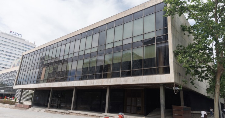 Archivo - Fachada del edificio B del Palacio de Congresos al que la OMT trasladará su sede en la capital