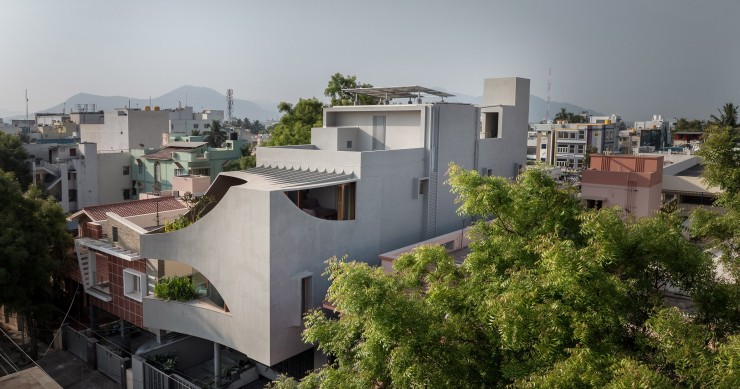 El estudio Cadence Architects ha creado la K-Home, situada en la ciudad de Krishnagiri (Tamil Nadu, India).