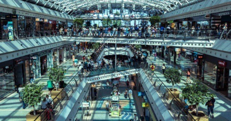 Centro comercial.