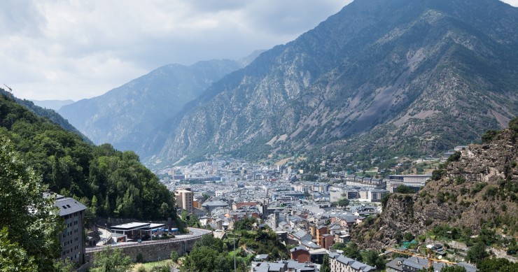 The European Commission confirms that Andorra will be able to limit the purchase of real estate to non-residents The European Commission confirms that Andorra will be able to limit the purchase of real estate to non-residents
