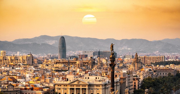 Assessorar els veïns per part de l'Ajuntament de Barcelona: “mesura parcial”