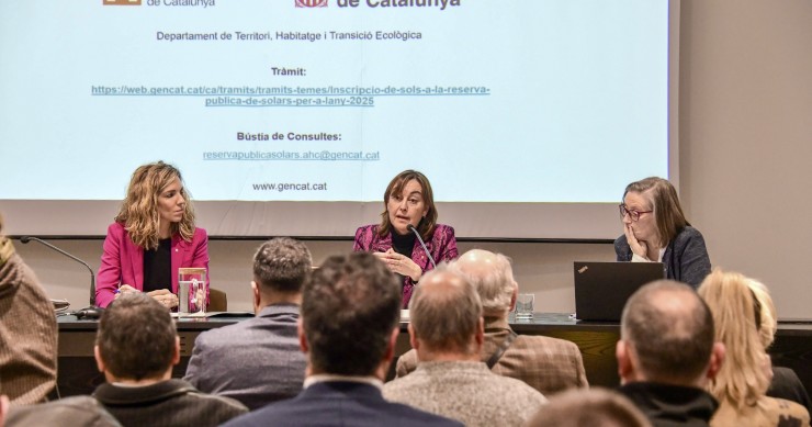 Cataluña asegura que la reserva pública de solares será una herramienta "para retener talento joven" en el país