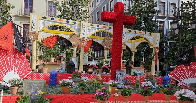 cruces de mayo granada