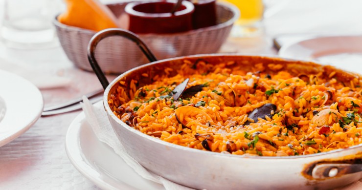 Ce gătim azi: mancare spaniolă Paella