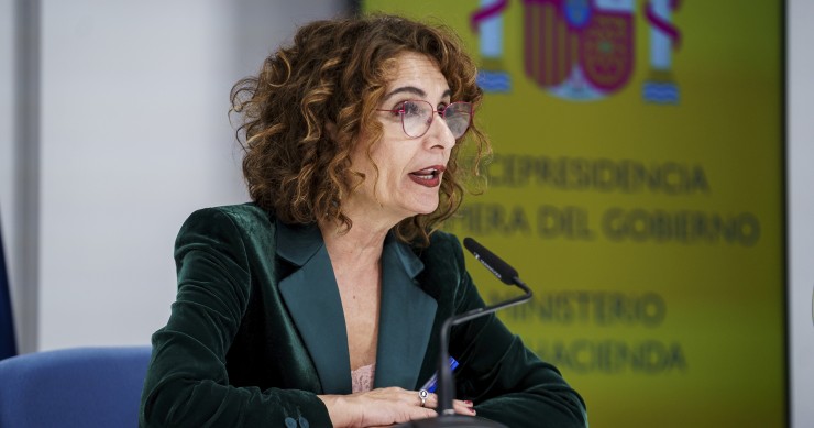 Archivo - La vicepresidenta primera del Gobierno y ministra de Hacienda, María Jesús Montero, a 26 de febrero de 2025, en Madrid (España).
