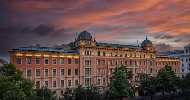 Minor Hotels vuelve a beneficios en el primer trimestre, hasta 3,6 millones, gracias a la venta de dos activos Anantara Palais Hansen Vieena.