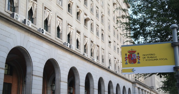 En qué casos te pueden despedir y quitar el sueldo siendo funcionario