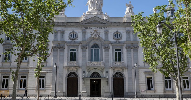 El Supremo da la razón a los clientes de la macrodemanda por cláusulas suelo promovida por Adicae Archivo - El edificio del Tribunal Supremo, a 24 de abril de 2023, en Madrid (España).