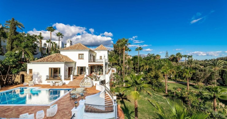 Luxury Costa del Sol villa for sale on idealista
