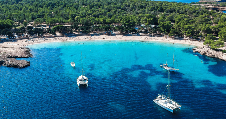 cala bassa beach Eivissa