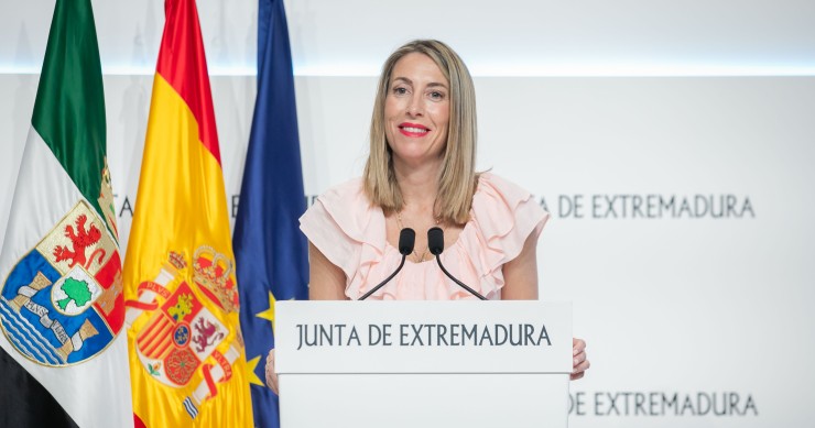 La presidenta de la Junta de Extremadura, María Guardiola