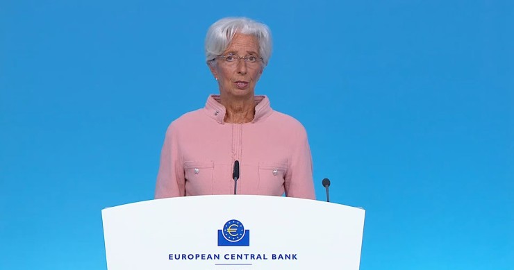 Archivo - La presidenta del BCE, Christine Lagarde, durante la rueda de prensa posterior a la reunión de política monetaria del BCE el 09/09/2021.
