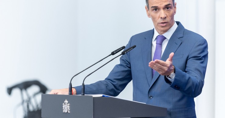 El presidente del Gobierno, Pedro Sánchez, comparece ante los medios de comunicación para hacer balance del curso político, a 28 de julio de 2025, en Madrid (España).