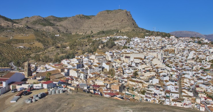 vivir en alora