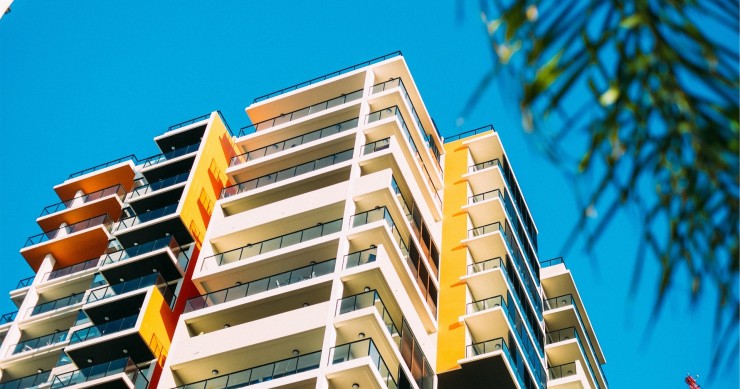 Bloque de pisos como el que fue objeto de compraventa antes del fallecimiento del testador