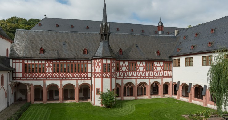 donde se rodo el nombre de la rosa