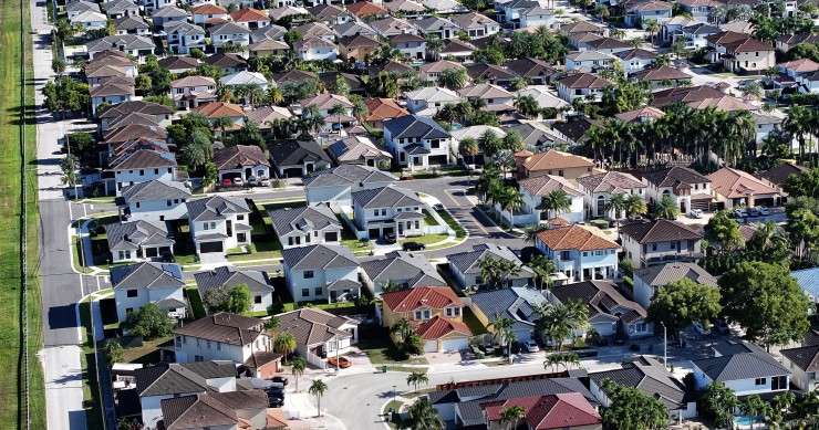 Los tipos hipotecarios en EEUU caen a su mínimo en 10 meses