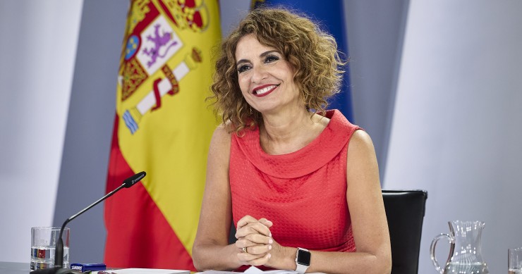 La vicepresidenta primera y ministra de Hacienda, María Jesús Montero, durante una rueda de prensa posterior a la reunión del Consejo de Ministros, a 2 de septiembre de 2025, en Madrid (España). El presidente del Gobierno, ha anunciado que el Consejo de M