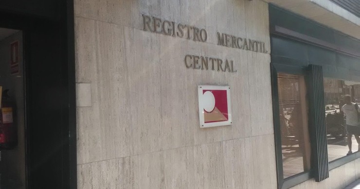 Las compraventas de vivienda crecen un 14,3% en julio y las hipotecas se elevan un 25,8%, según registradores Imagen del Registro Mercantil Central