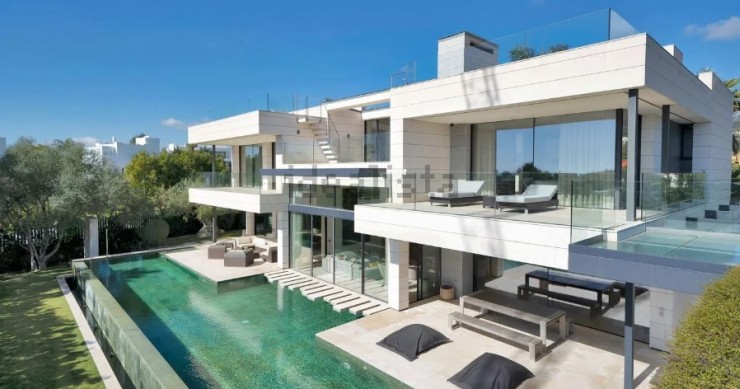 Vivienda de lujo a la venta en Nagüeles (Marbella)