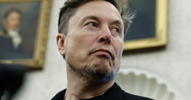 Elon Musk se convierte en la primera persona con un patrimonio de medio billón de dólares
