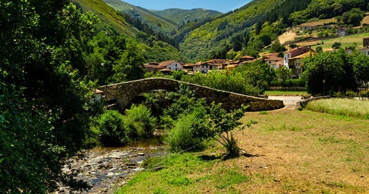El pueblo de Asturias más barato para comprar una vivienda