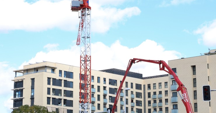 Archivo - Edificios en construcción. Vivienda.