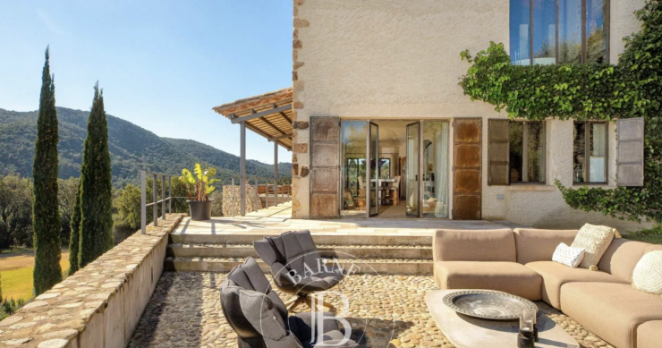 El lujo en Cataluña: Barcelona, Maresme y Costa Brava marcan récord con precios de hasta 10.000 euros/m2