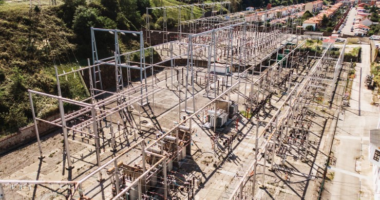 Subestación eléctrica vista desde arriba
