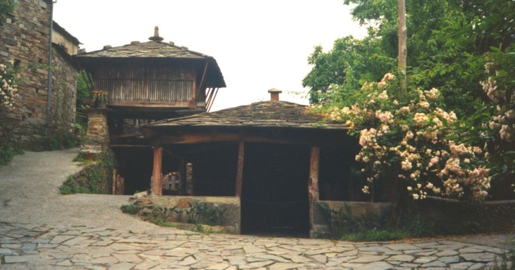pueblos abandonados en asturias