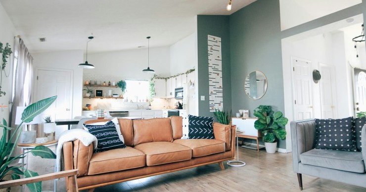 Dos experts valoren la compra de pisos de la Generalitat a InmoCaixa: “millor construir acció pública amb innovació”