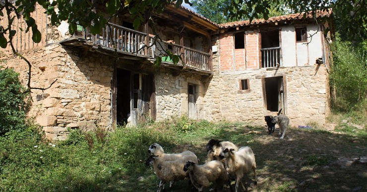 pueblos abandonados en cantabria