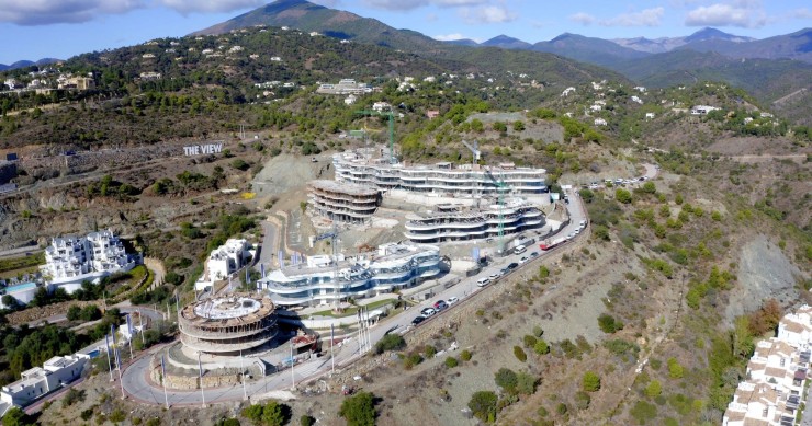 Archivo - Apartamentos de lujo industrializados en construcción
