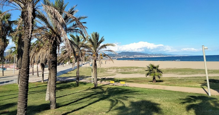 vivir en sant adria de besos