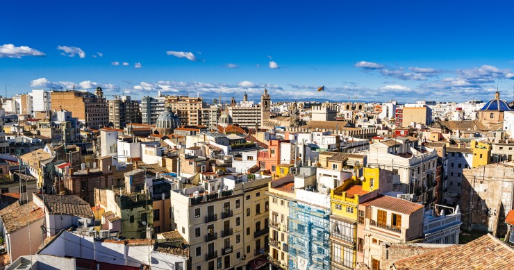 La Comunidad Valenciana teme okupaciones en viviendas públicas: instala 300 alarmas