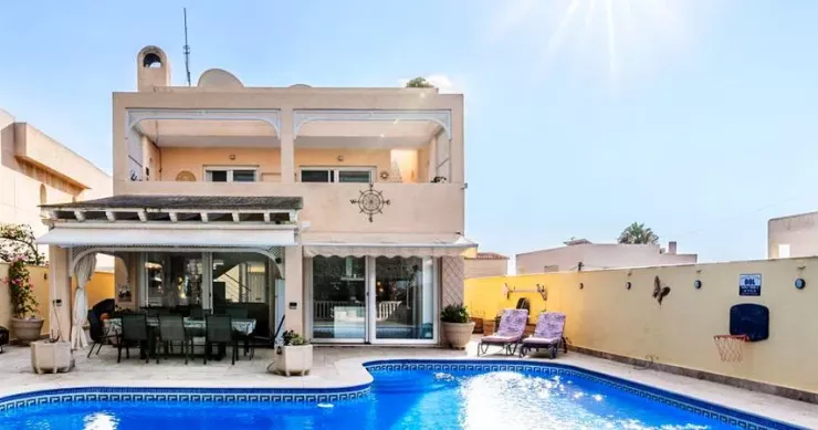 Home in Garrucha, Almería - 1,150,000 euros