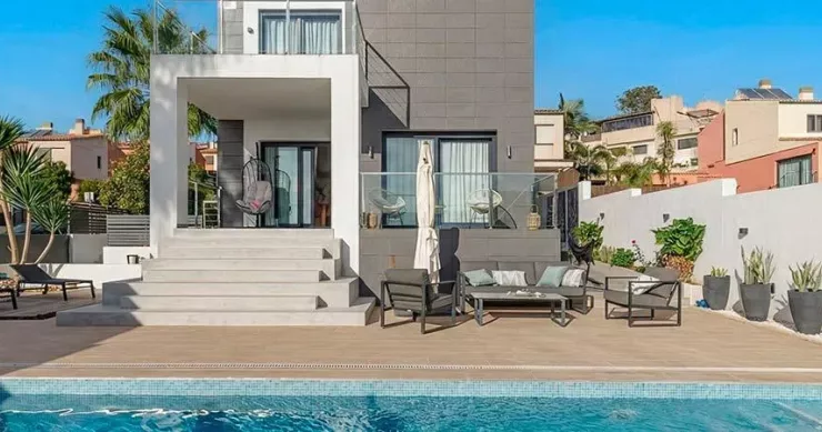 Vivienda en Rincón de la Victoria, Málaga - 1.200.000 eur