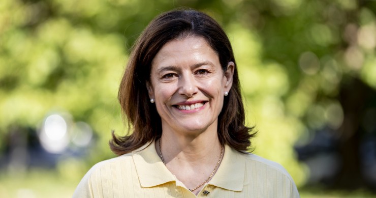 La presidenta de Democracia 21, Miriam González