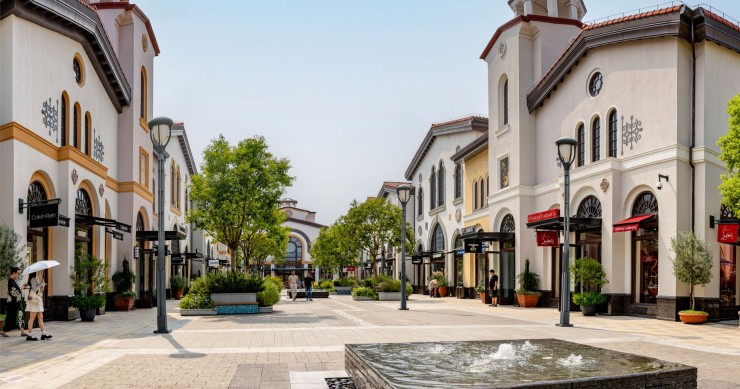El ‘nuevo’ Las Rozas Village: 29 boutiques y obras hasta 2029