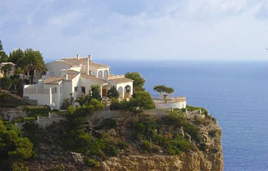 Las casas costeras cuadruplicaron su valor de 1990 a 2007 — idealista/news