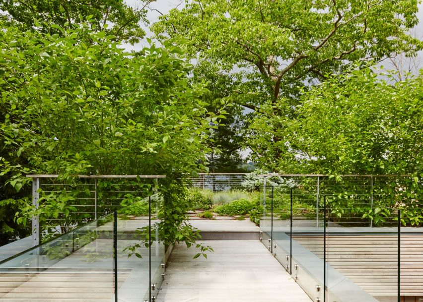 10 jardines urbanos con los que te morirás de envidia este verano