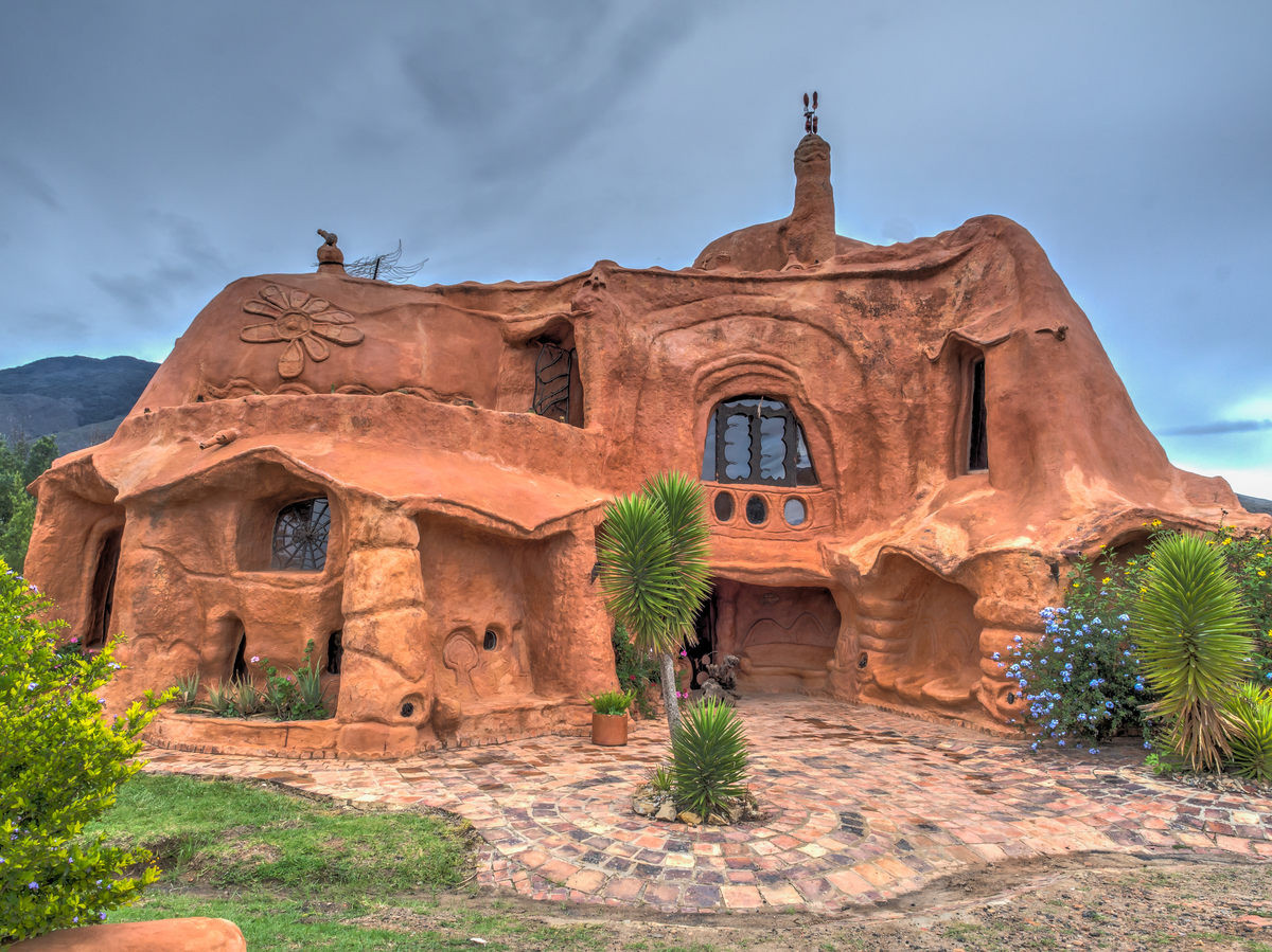 Vivir en una pieza de cerámica gigante: así es Casa Terracota —  idealista/news