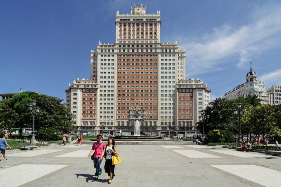El emblemático edificio de plaza de España en Madrid